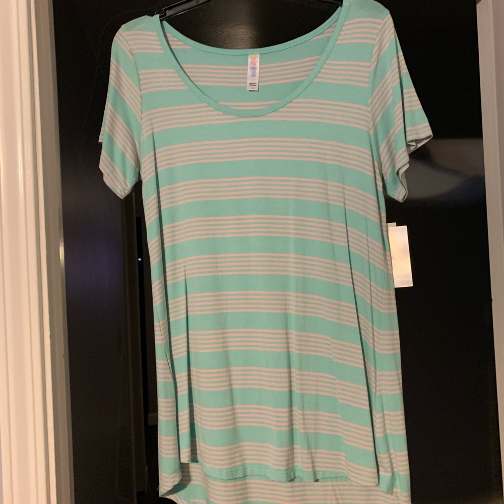 LuLaRoe Classic T